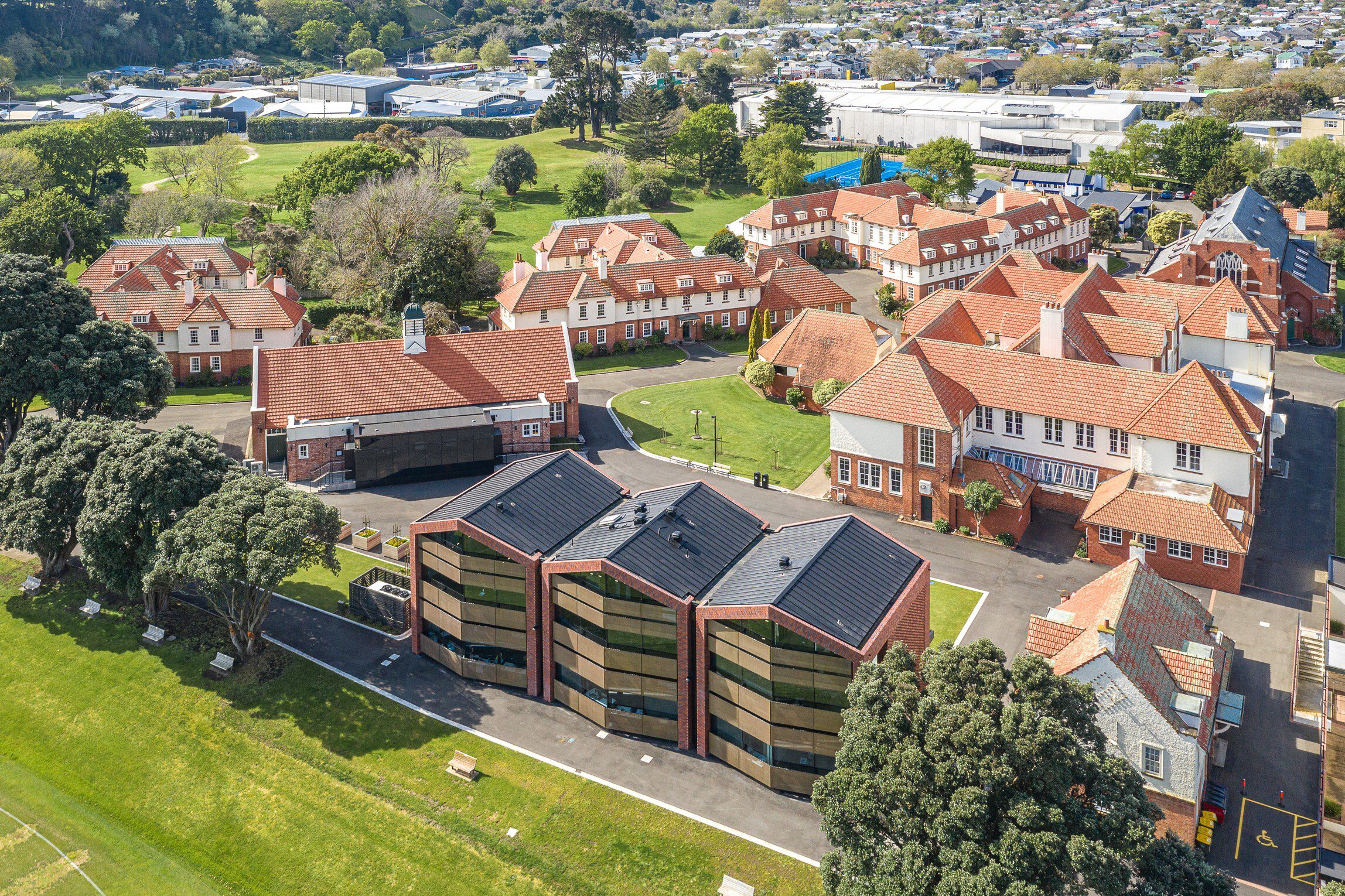 New Zealand Opera School | Student | Whanganui Collegiate